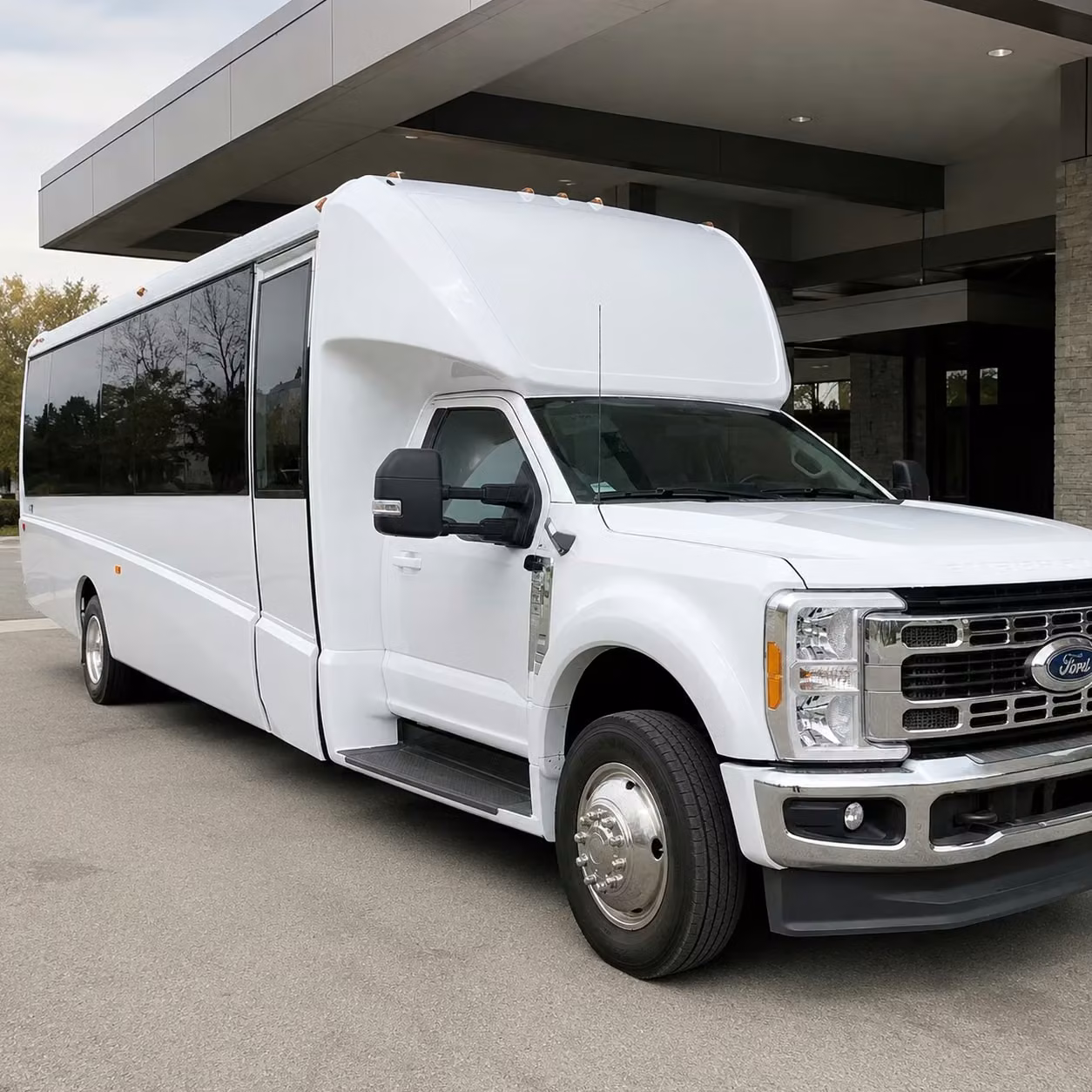 minibus rentals for smaller prom groups in bridgeport connecticut